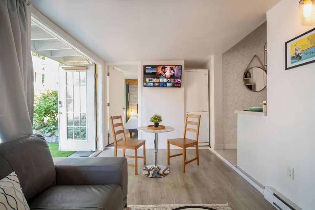 King Garden Suite/20 Mins To Dwntwn Vancouvr/petok Holiday home North Vancouver
